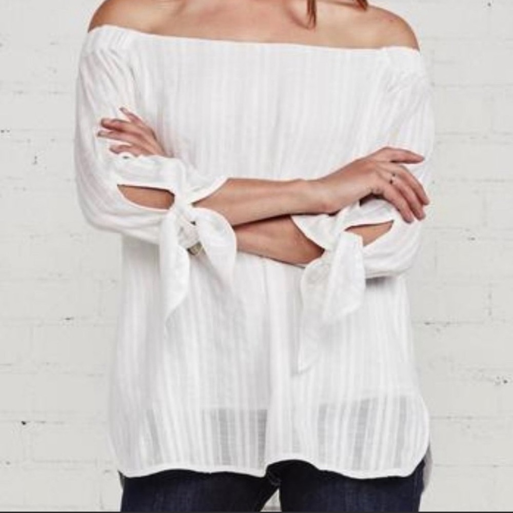 Bailey 44 Yarrow Off The Shoulder Top | White Size M